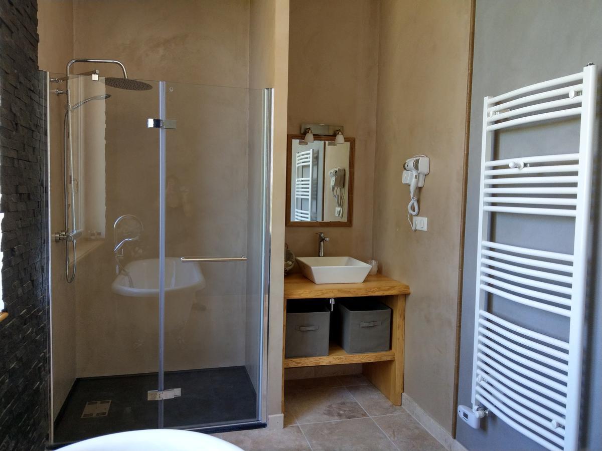 Les Chambres D'Hotes De La Frissonnette Auzelles 외부 사진