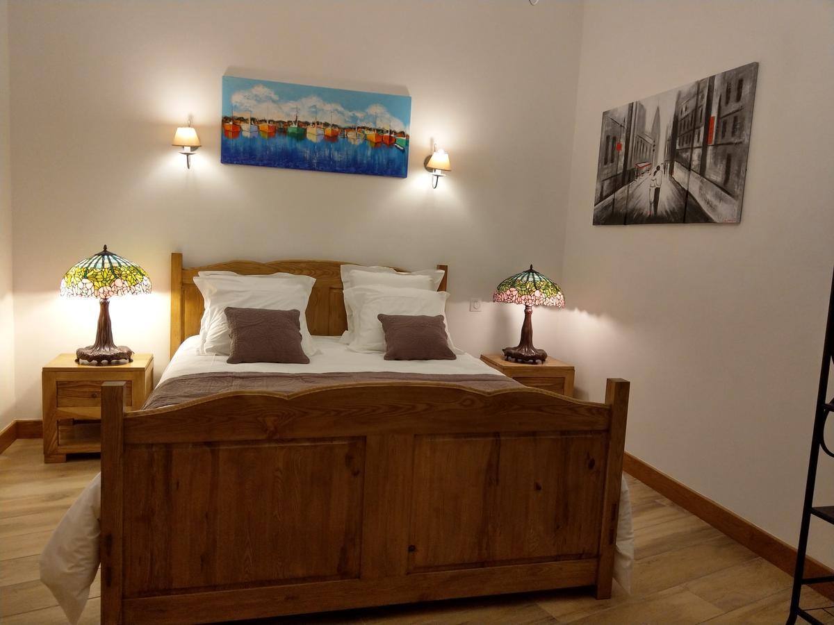 Les Chambres D'Hotes De La Frissonnette Auzelles 외부 사진