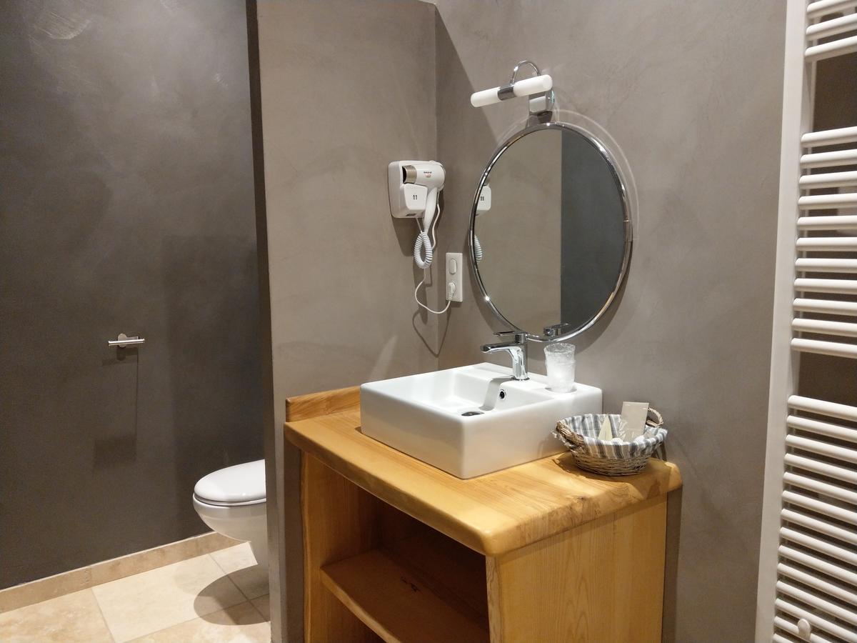 Les Chambres D'Hotes De La Frissonnette Auzelles 외부 사진