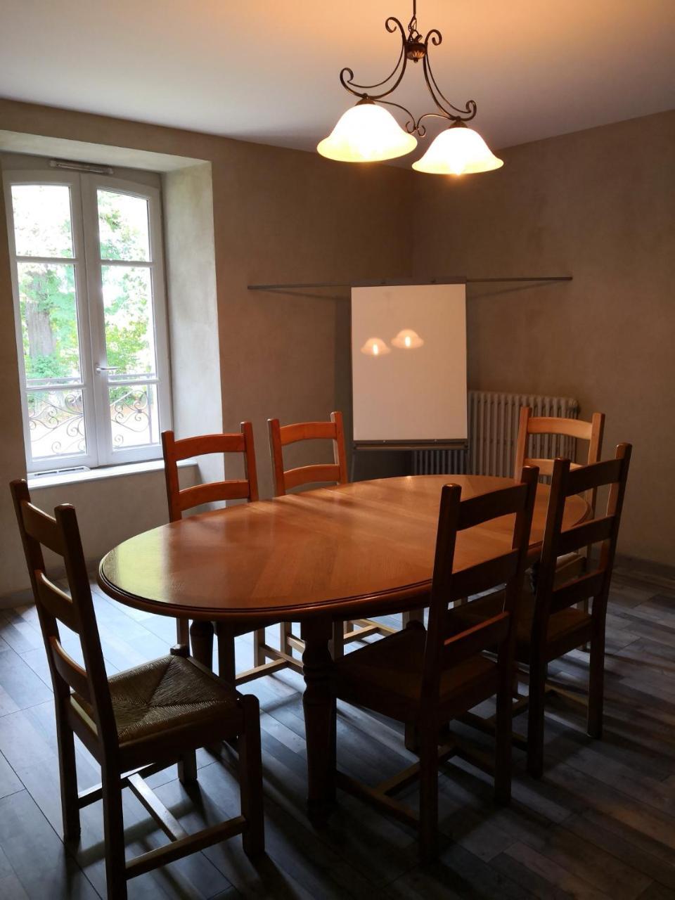 Les Chambres D'Hotes De La Frissonnette Auzelles 외부 사진